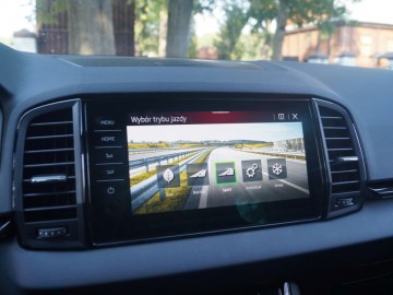 Skoda Karoq Sportline 2.0 TSI AWD 190 KM &ndash; Potwierdzenie pozycji